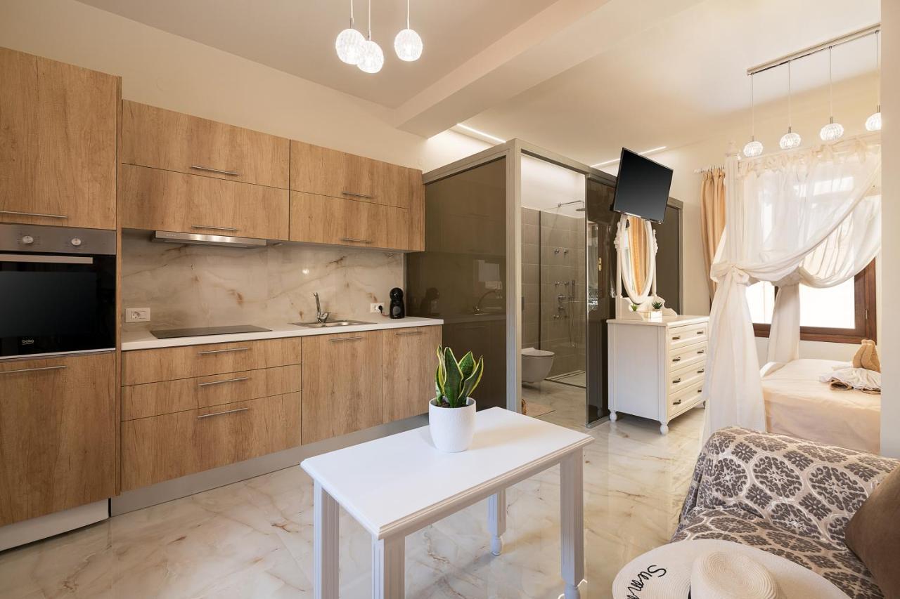 Chrisselen Palazzo Colombo Apartment Ханя Екстериор снимка
